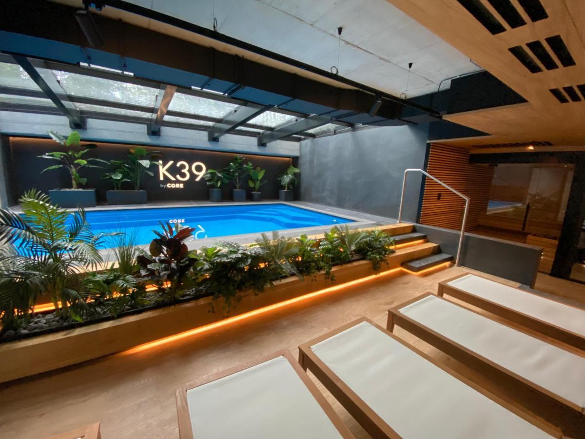 Industrial Vistula Free Parking & Gym Krakow