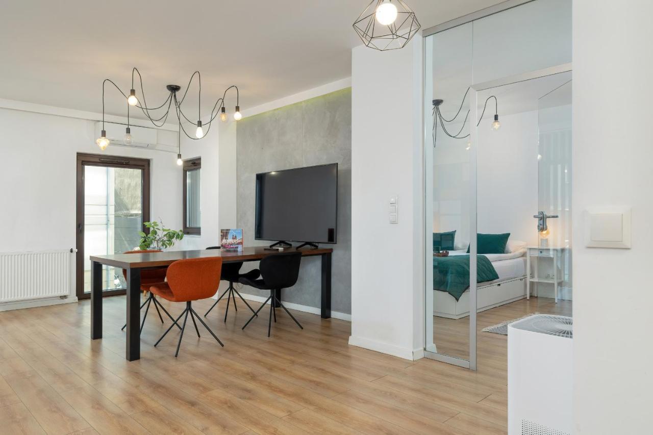Solna Cracow Air-conditioned With Balcony By Renters * Krakow