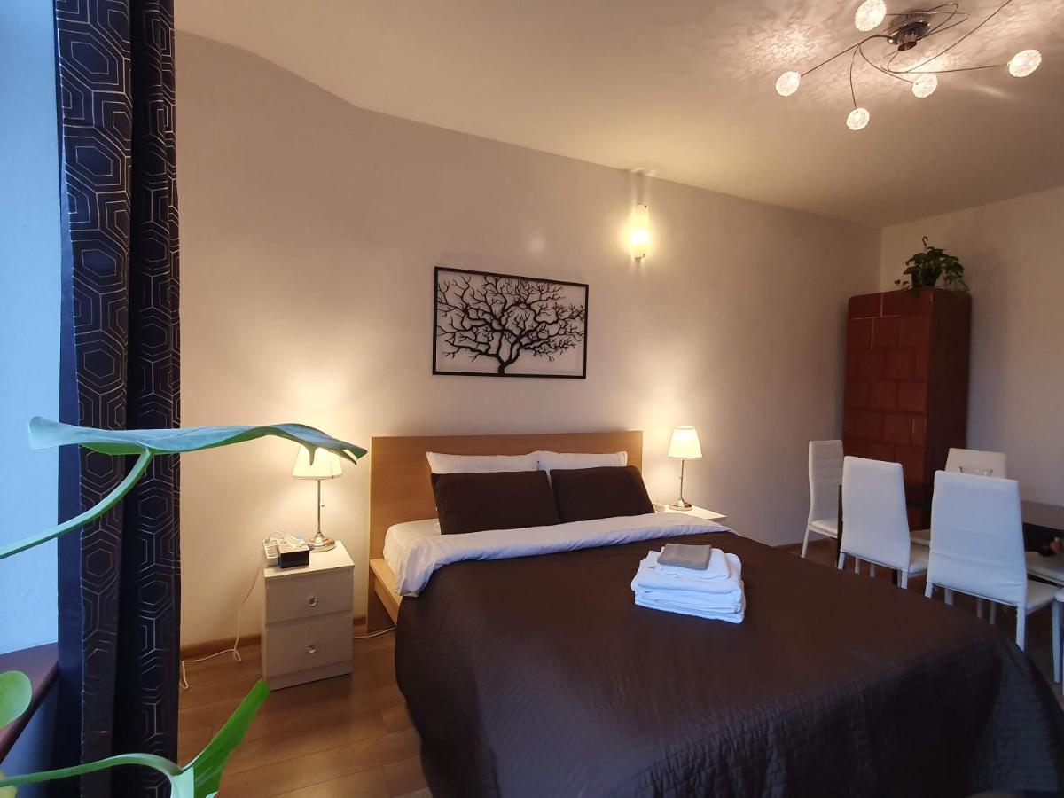 F-3 Rynek-wawel O&p Apartfamily * Krakau