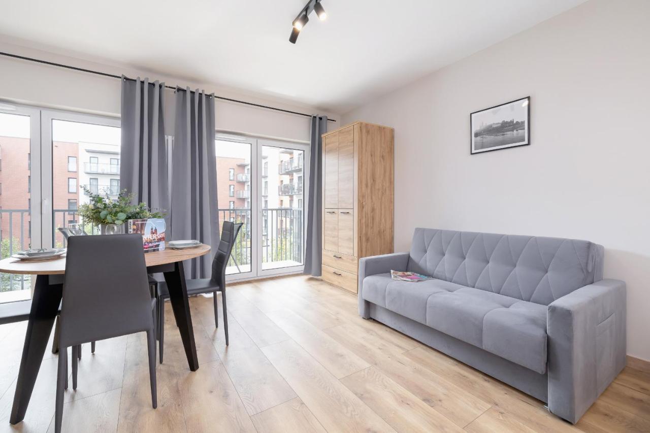 Apartment Beautiful Klimeckiego With Balcony By Renters *