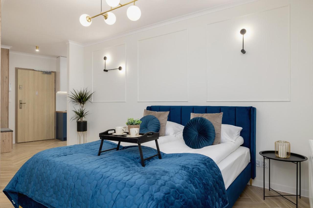 Apartment Elegant Szpakowa 10 With 2 Parking Spaces & Terrace By Renters