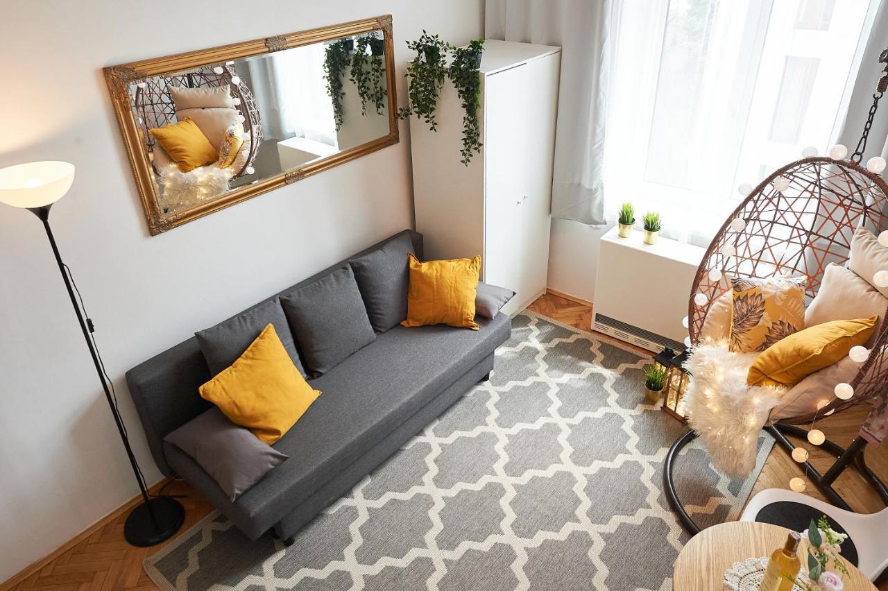 Apartment On Miodowa *