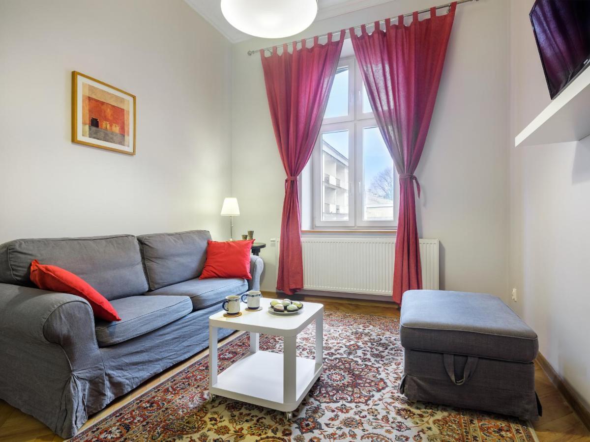 Apartment By Tyzenhauz Krakow