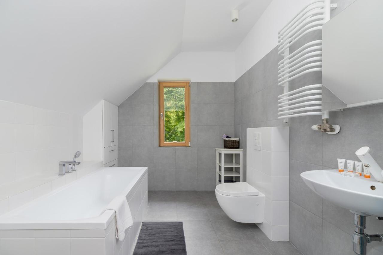 Holiday home Ojcowski Park Narodowy Dom Wakacyjny Korzkiew By Renters