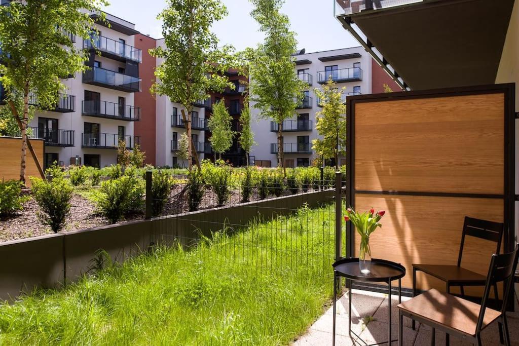 High Standard Garden Oasis Apartamento Cracóvia