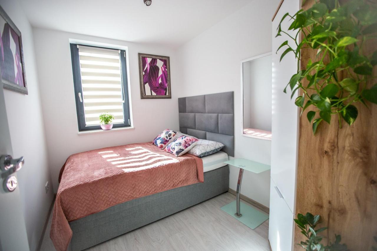 Wlodarska 4a Lux Premium