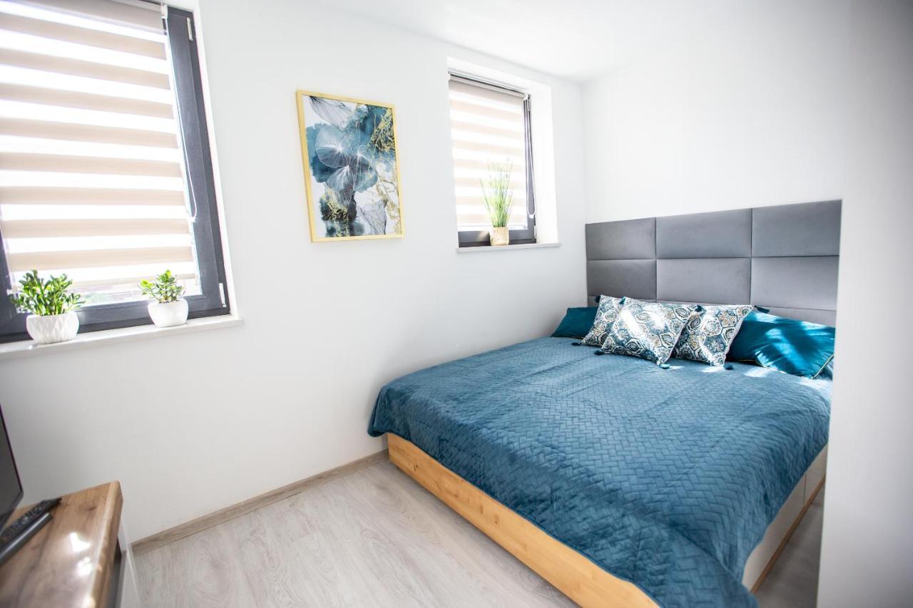 Wlodarska 4a Lux Premium *