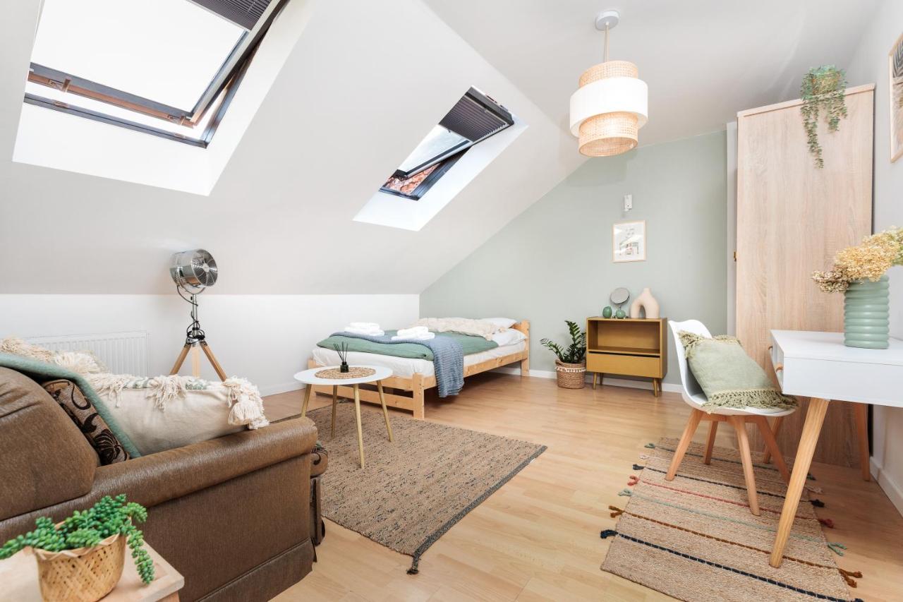 Apartment Pastel Grove - By Upstairs