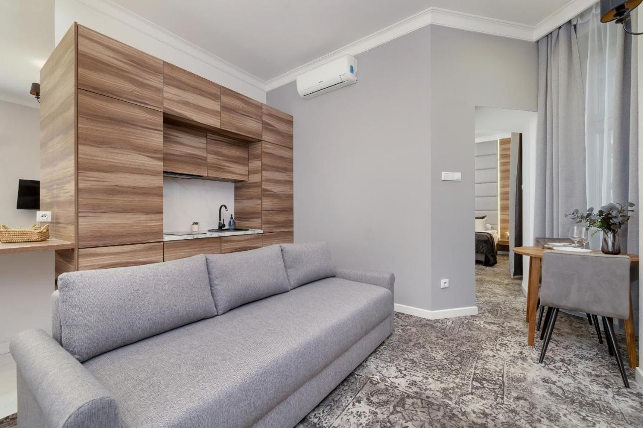Classy Cracow Rakowicka By Renters Krakow
