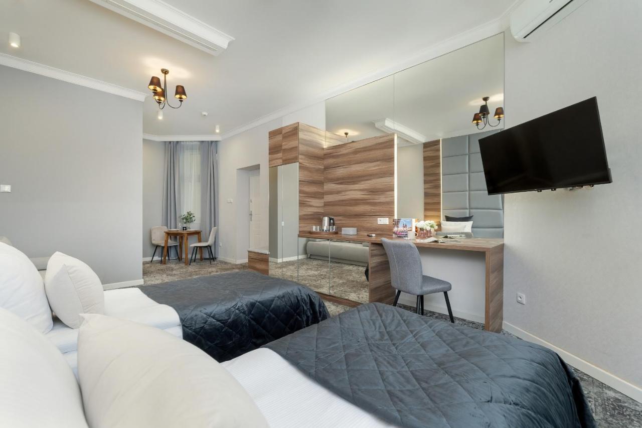 Classy Cracow Rakowicka By Renters Krakow