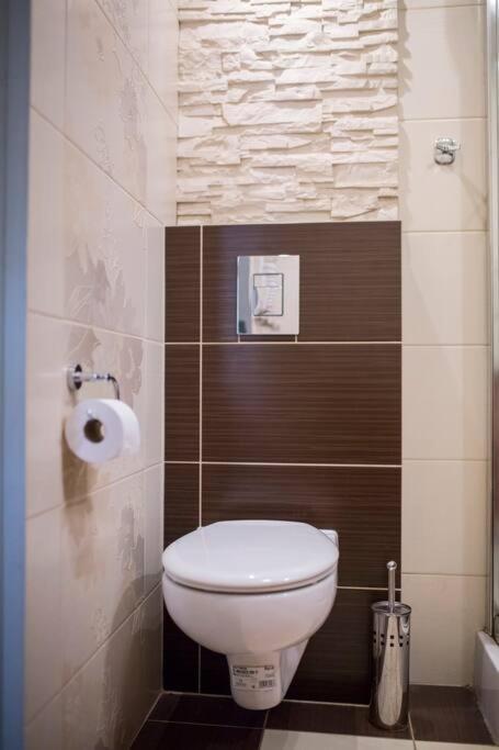 In The Center -easy Access From The Airport Krakau