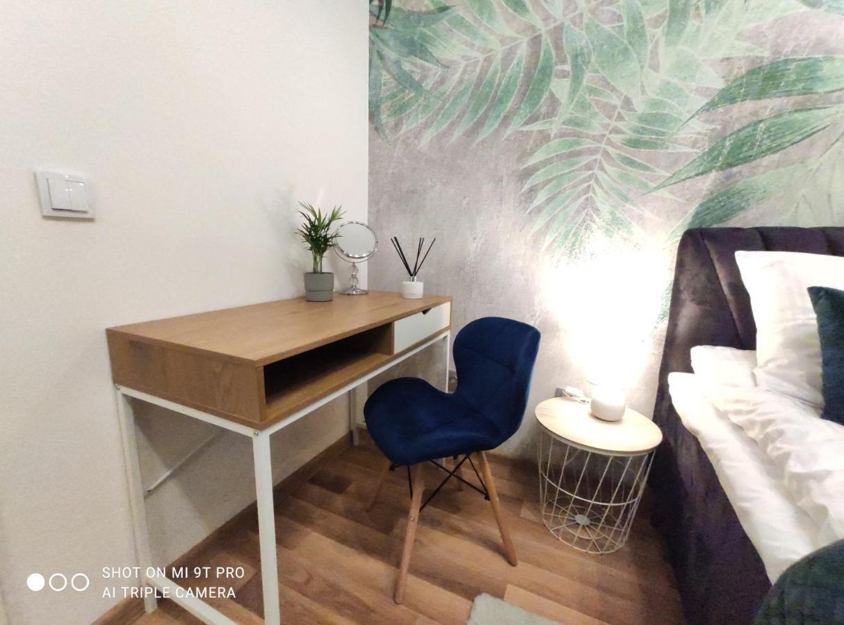 Seventh House Apartment