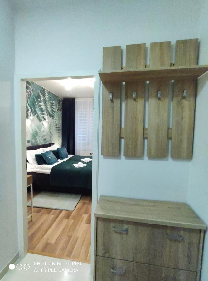 Apartment Seventh House *
