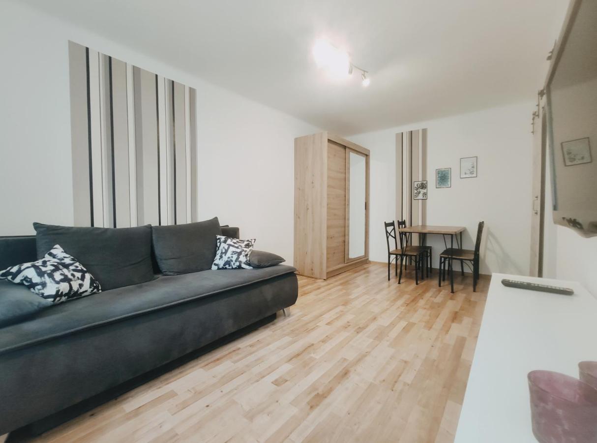 Apartment Pielegniarek 5 By Homeprime Krakow