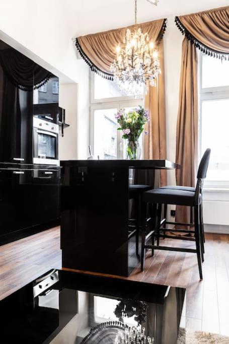 Apartament Househost Apartment:lobzowska 22 Kraków