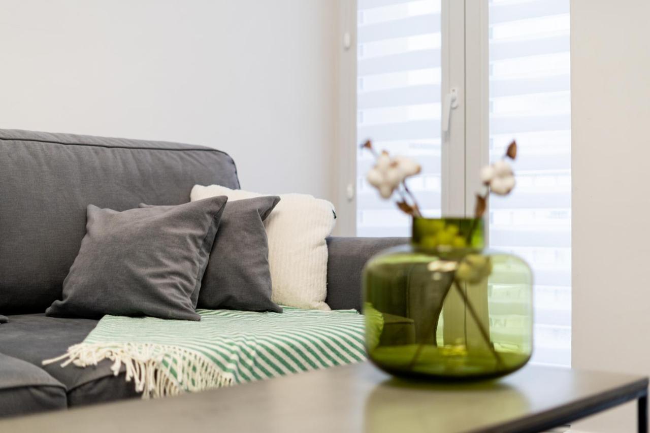 Apartament Malila Premium Cracow Centre Starowislna 43 *