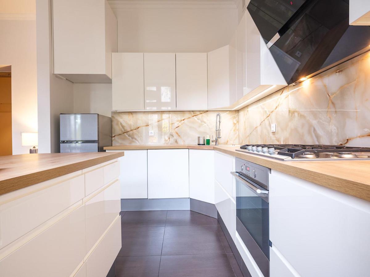 Apartment By Tyzenhauz Krakow