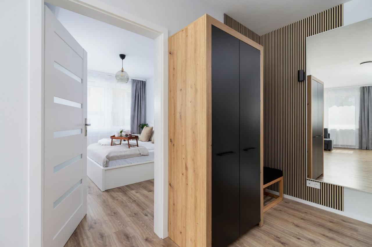 Apartment Cracow Bronowicka With Parking By Renters *