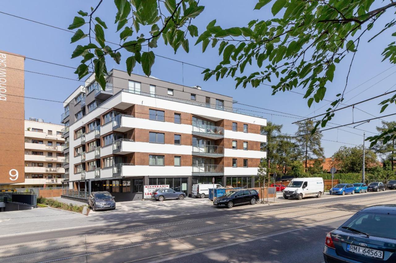 Apartment Cracow Bronowicka With Parking By Renters *
