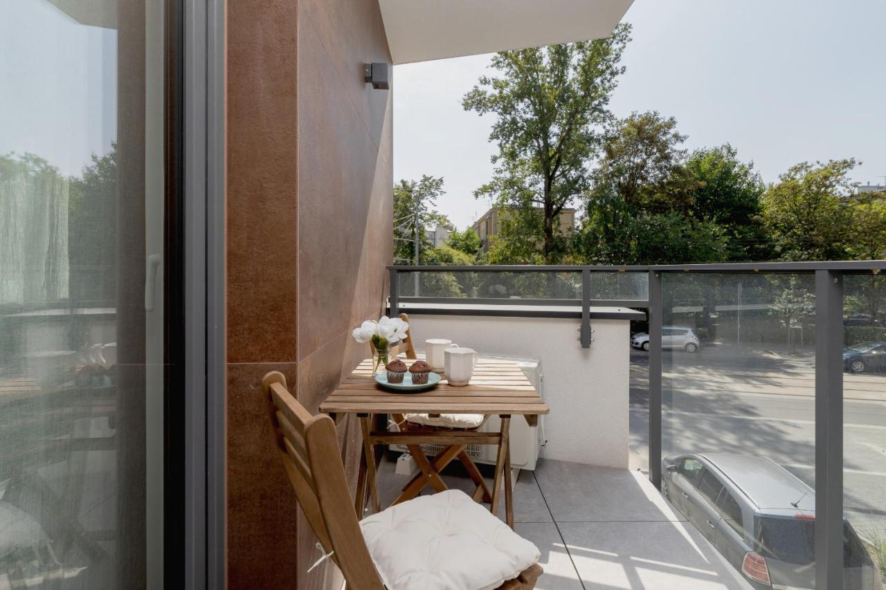 Cracow Bronowicka With Parking By Renters