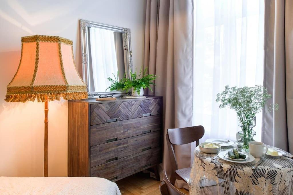 Bohemian Style Apt In The Centre *