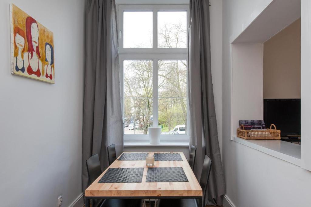 25 Old Town Apartment *