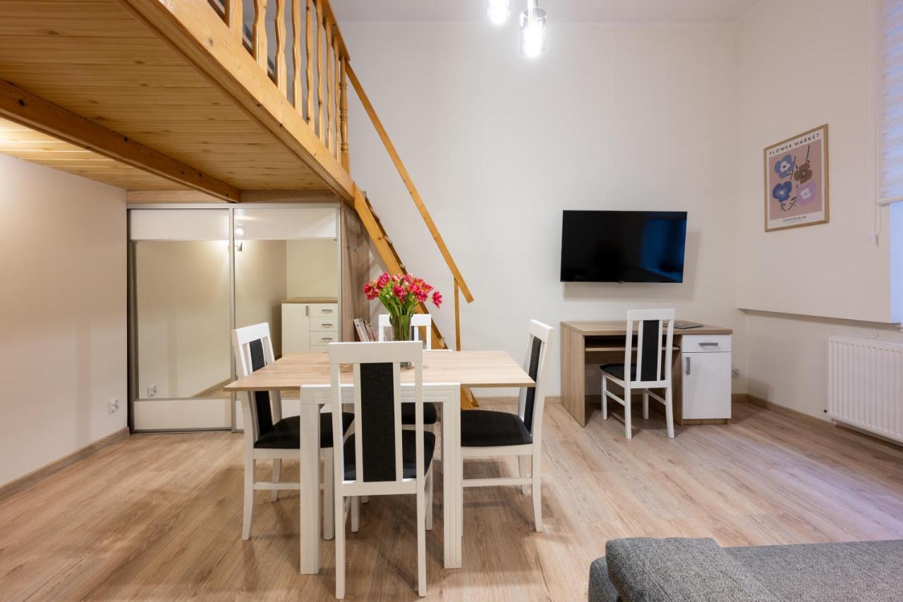 Native Dietla 17 Apartment
