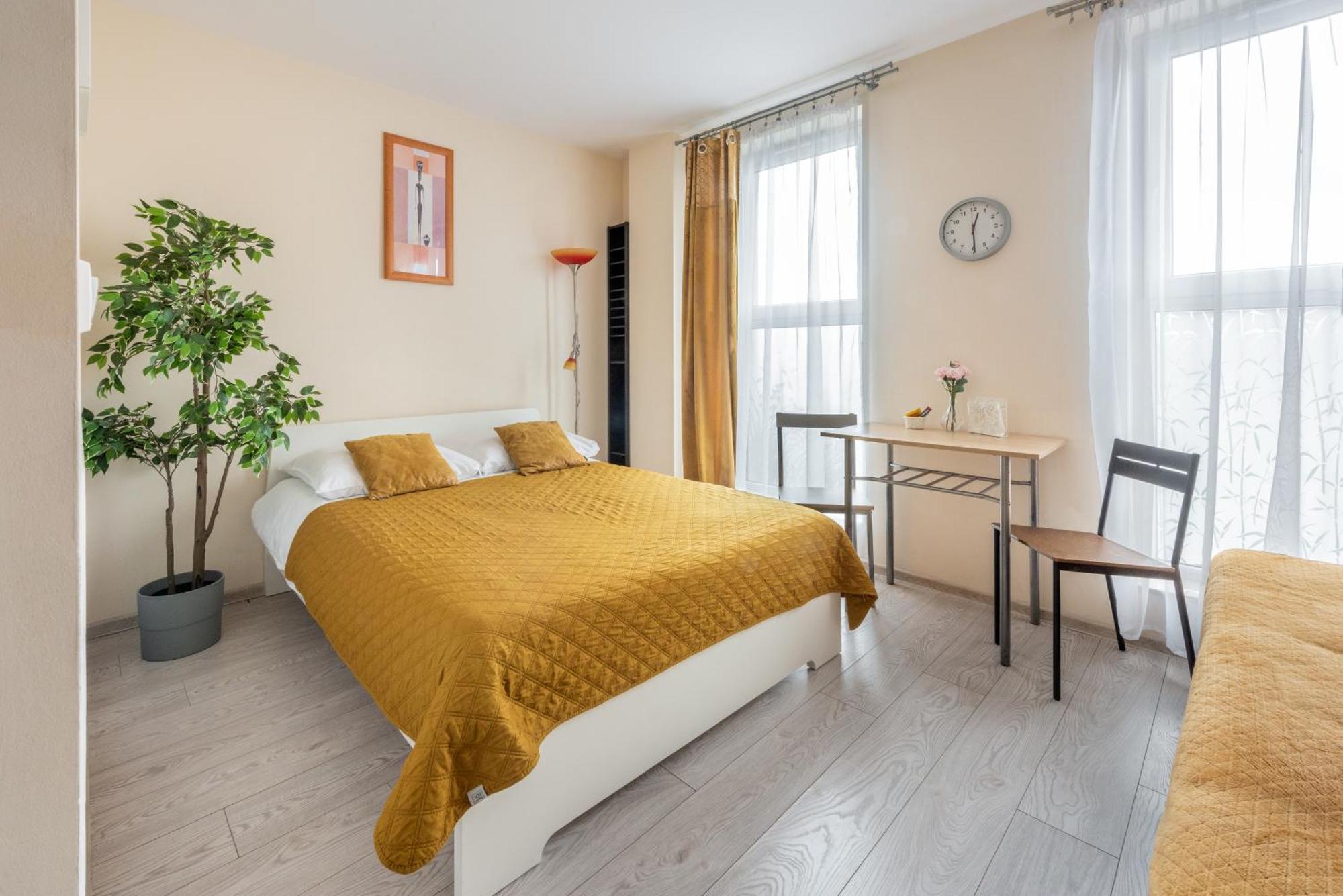 Cozy Modern Astoria Magic Orange Old Town Apartamento *