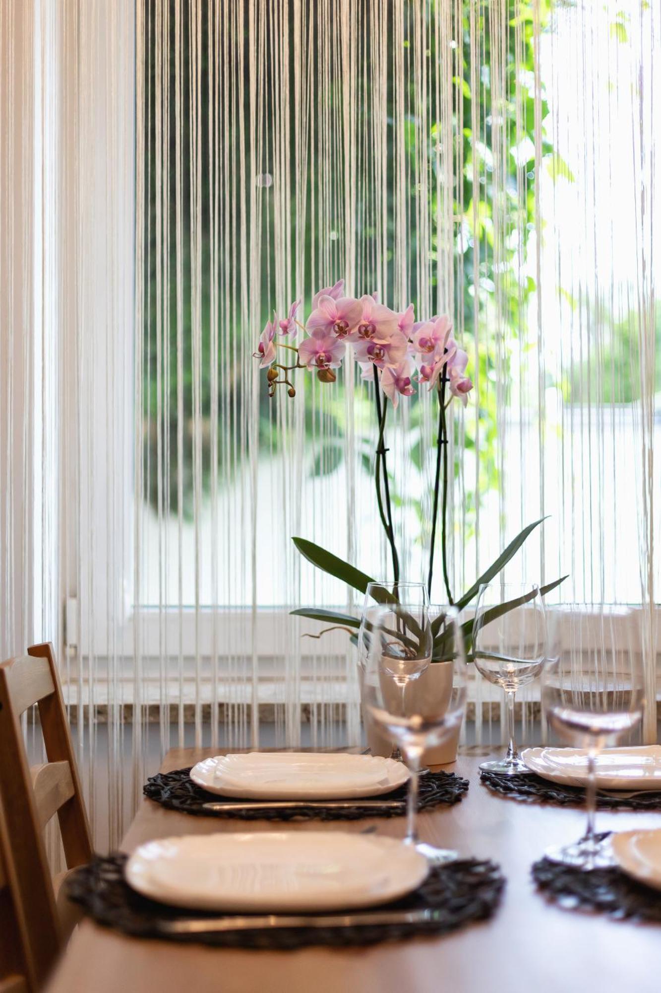 Cosy And Comfortable In By Renters Appartement *