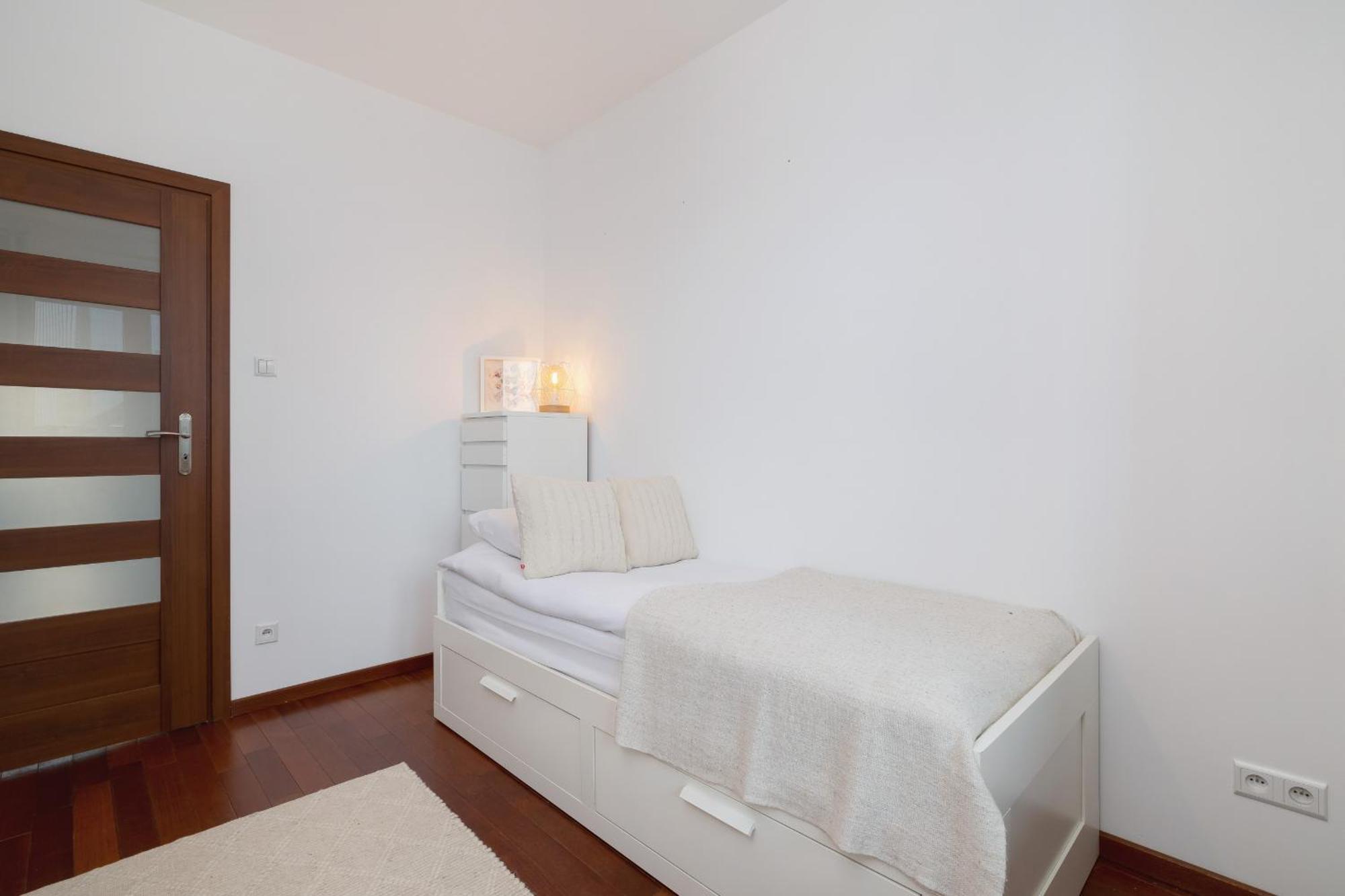 Spacious & Cozy Grzegorzecka By Renters Kraków