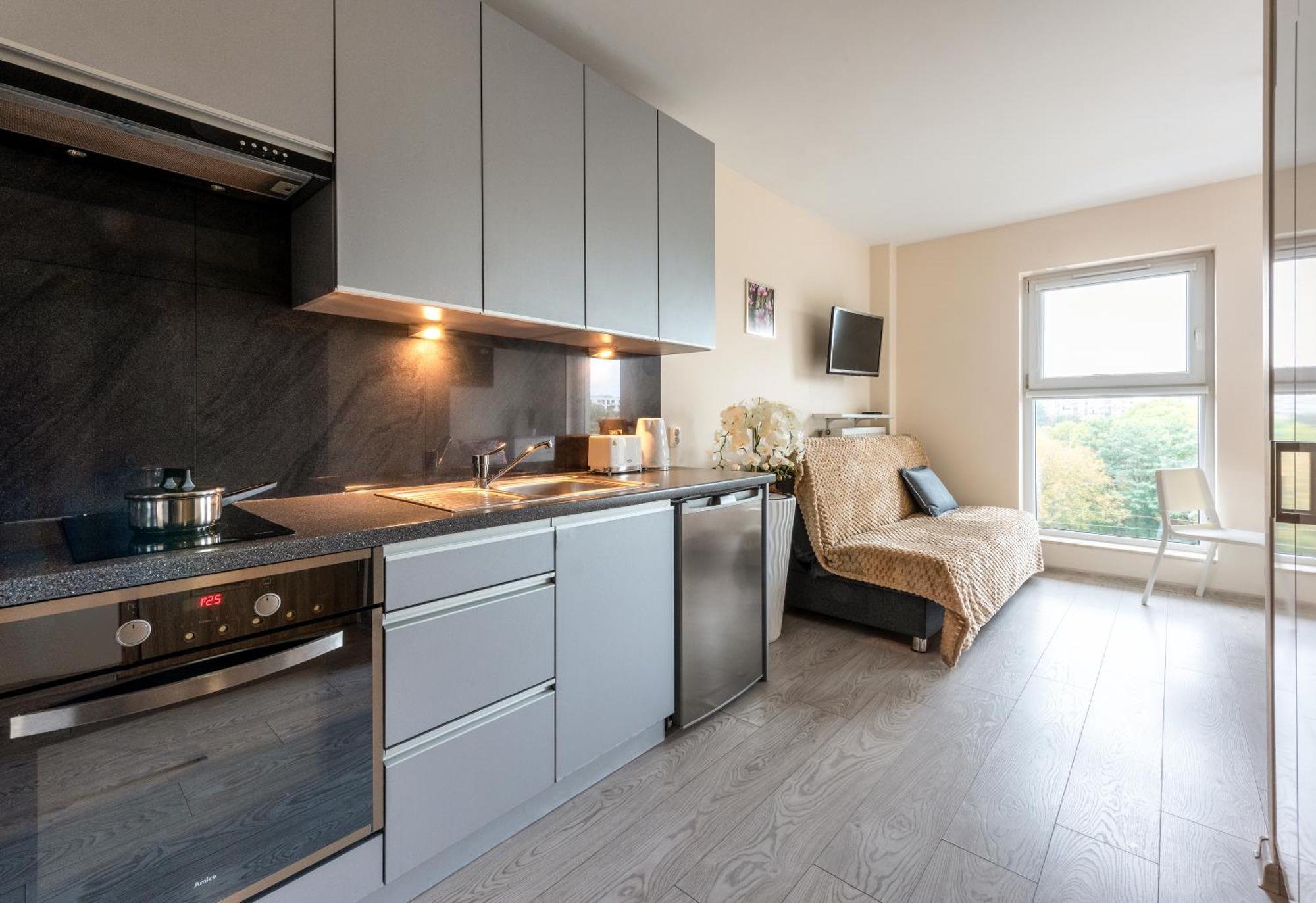 Cozy Modern Astoria Magic Orange Old Town Apartamento