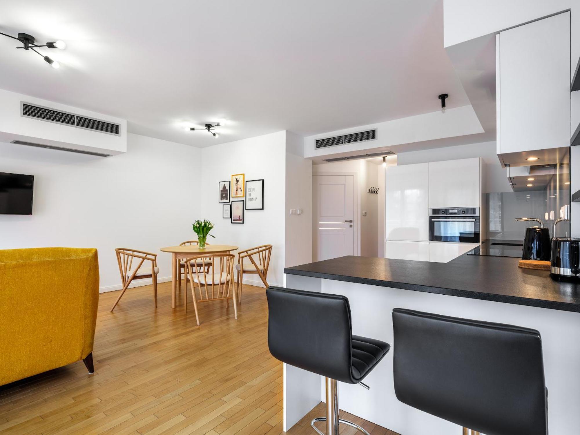 Apartment Modern W. Parking By Tyzenhauz
