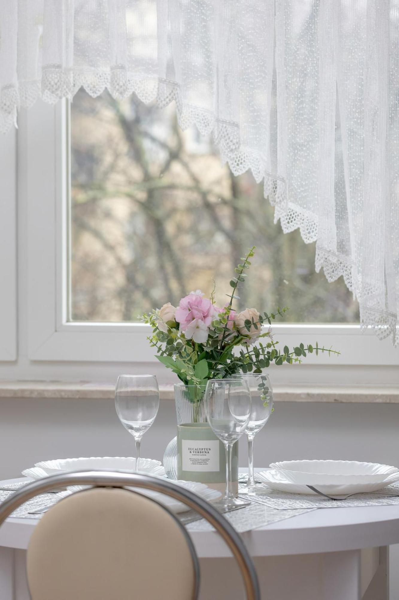 Comfortable With Balcony In By Rent Like * Krakau