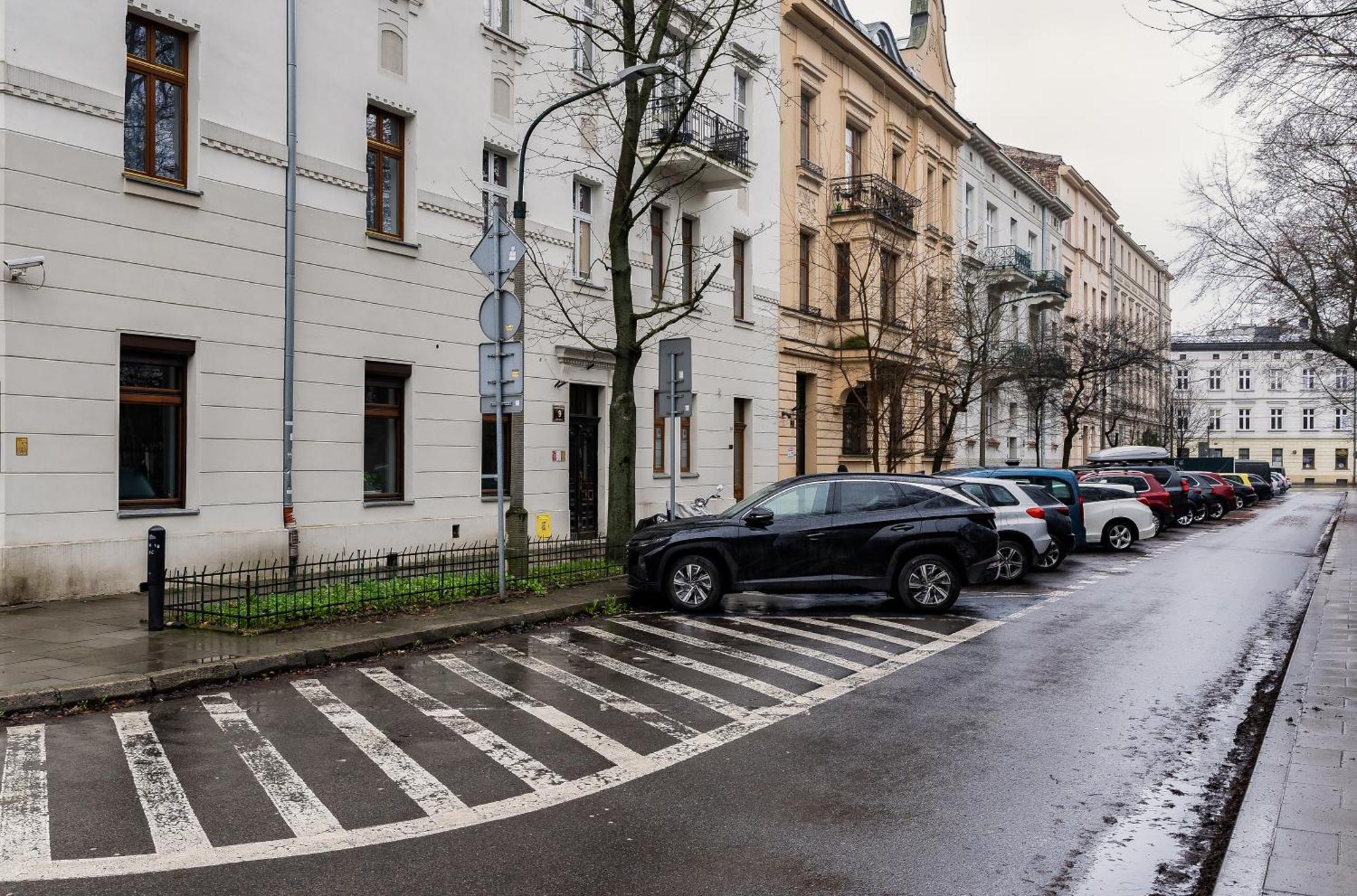Park Strzelecki Two-level Apartment Krakau