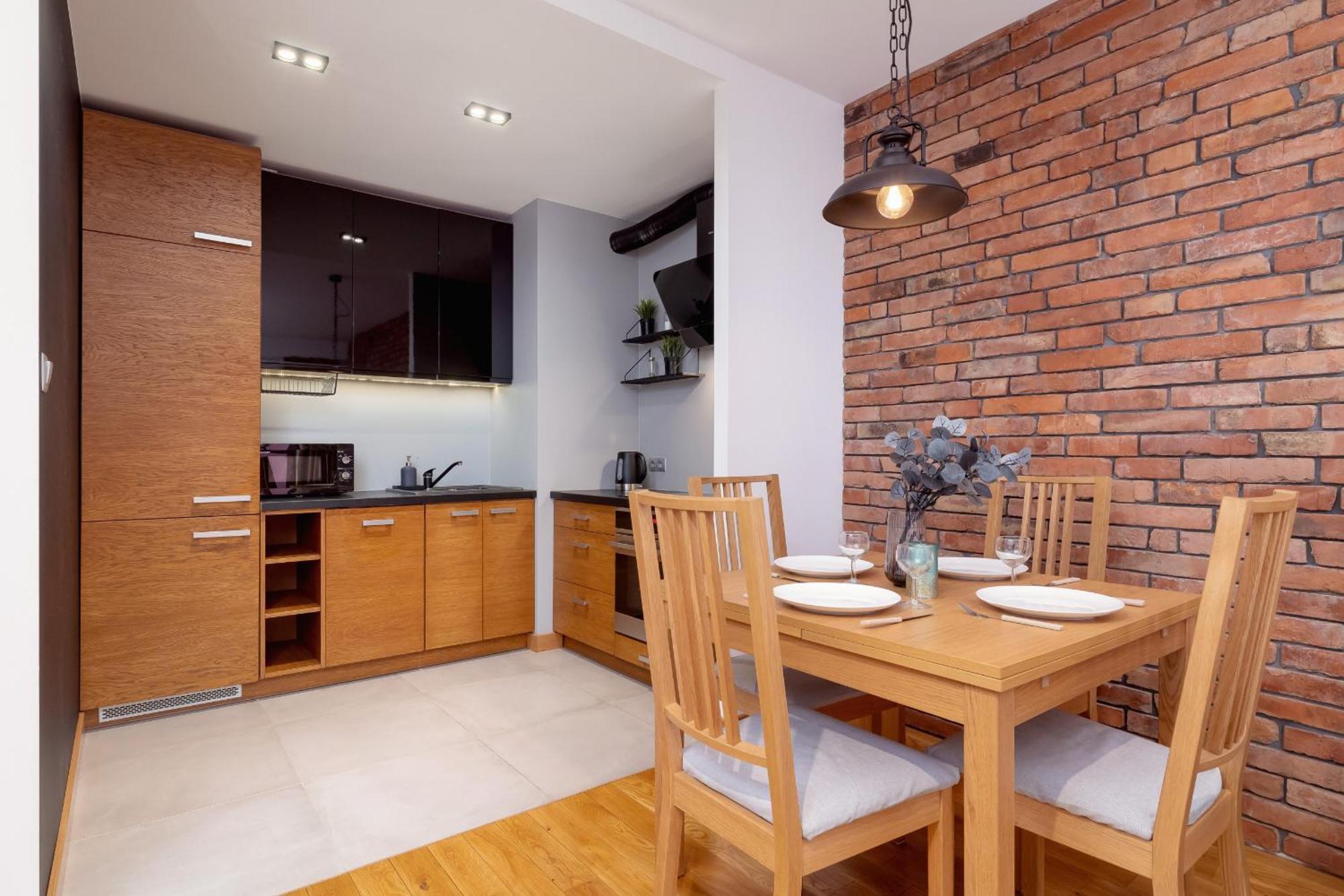 Apartament Industrial Fredry With Parking By Renters