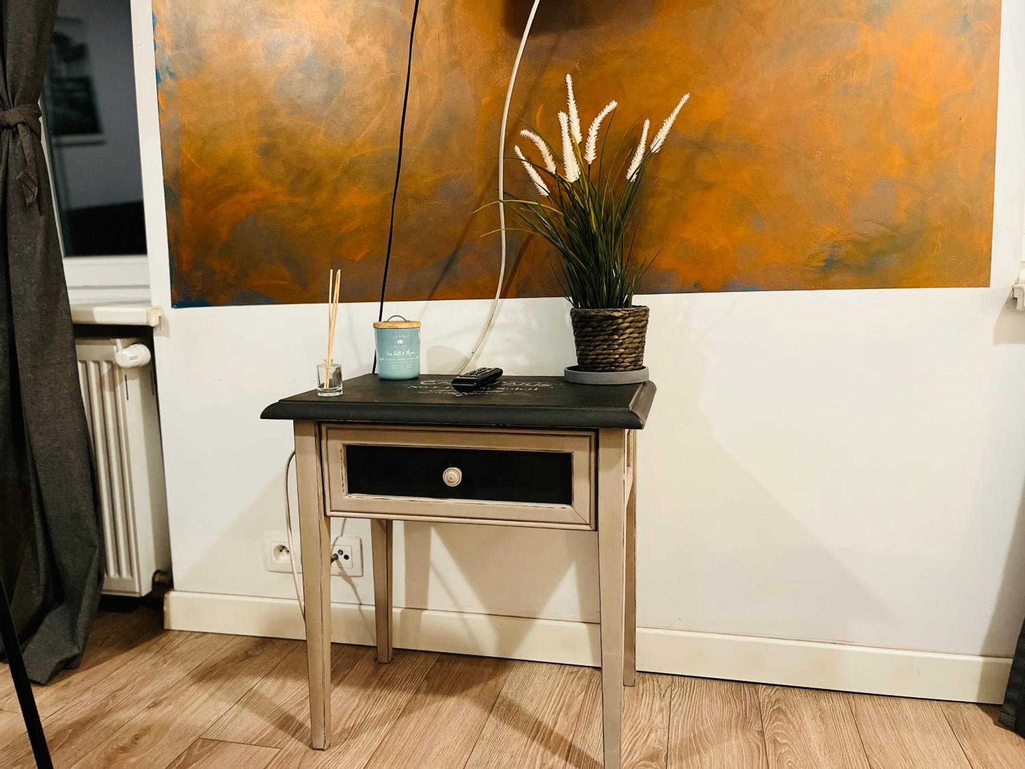 Apartment Pod 55 *