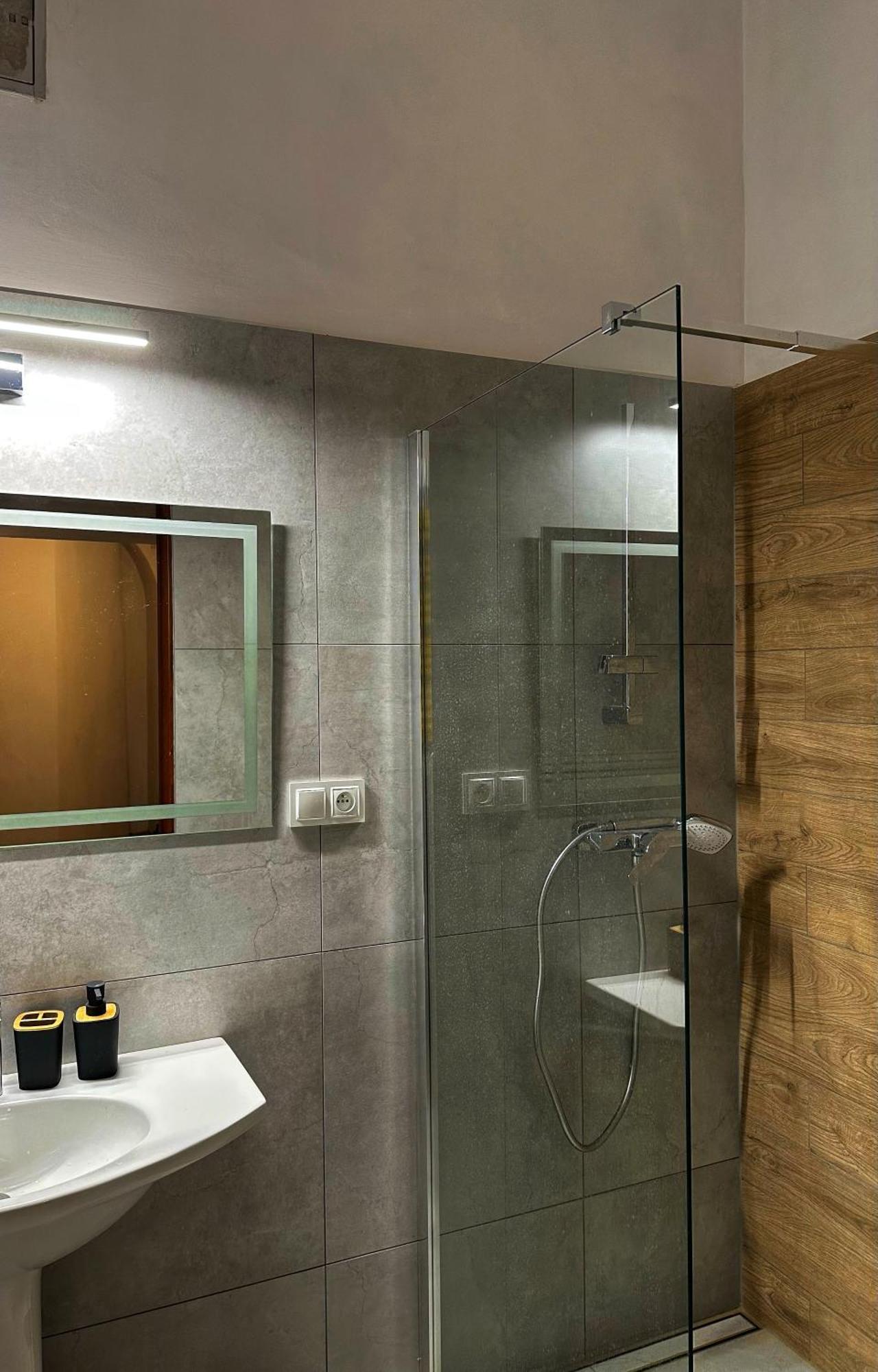 Guest house Wielopole Classy Krakow