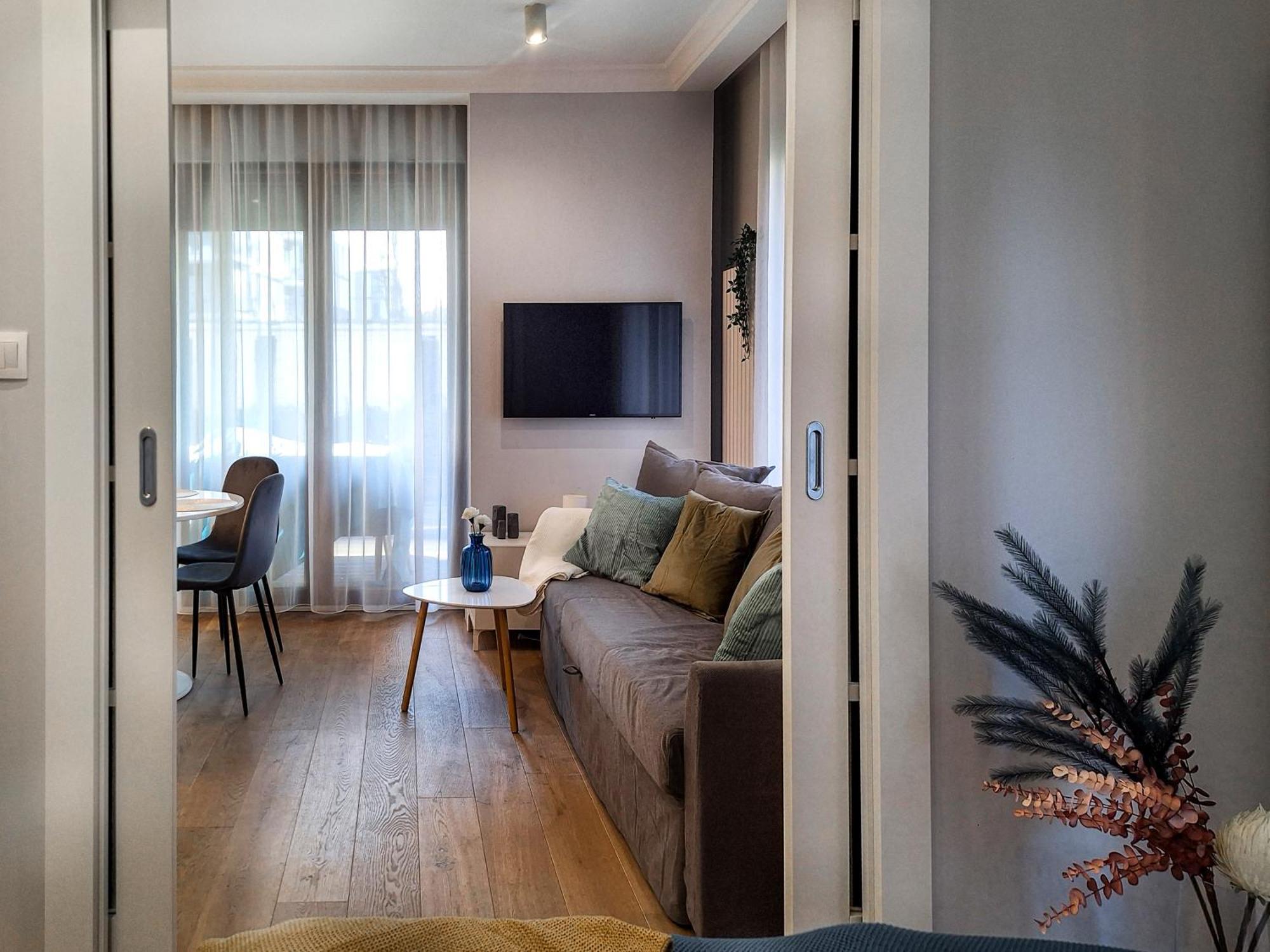 Classy 2-room With Private Garden And Air Conditioning- Old Town Apartamento Cracóvia