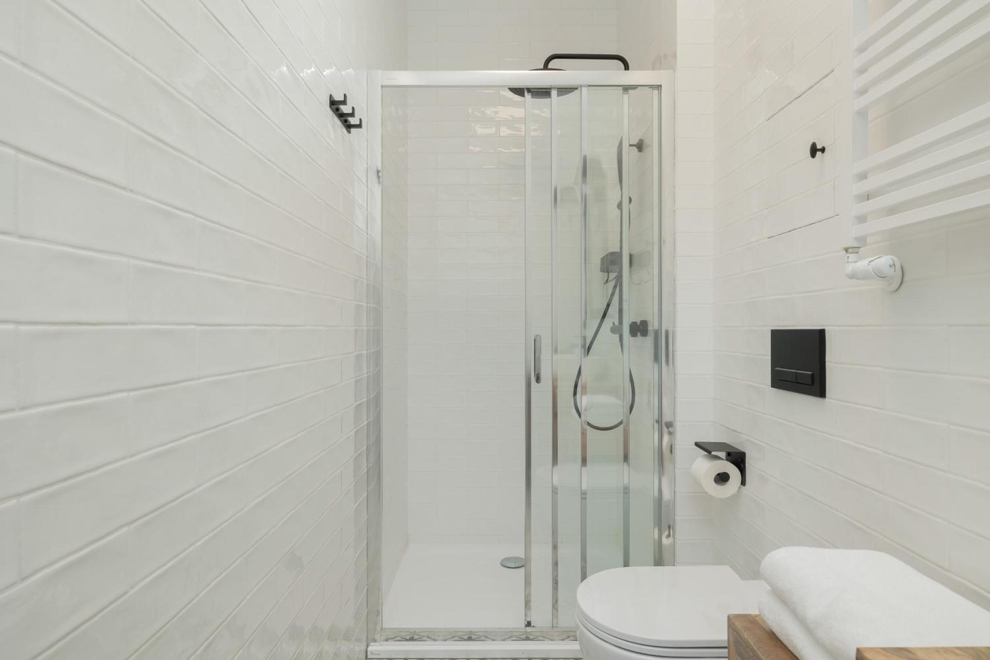 Apartment Dietla One Bedroom With Air Conditioning & Balcony By Renters Krakow