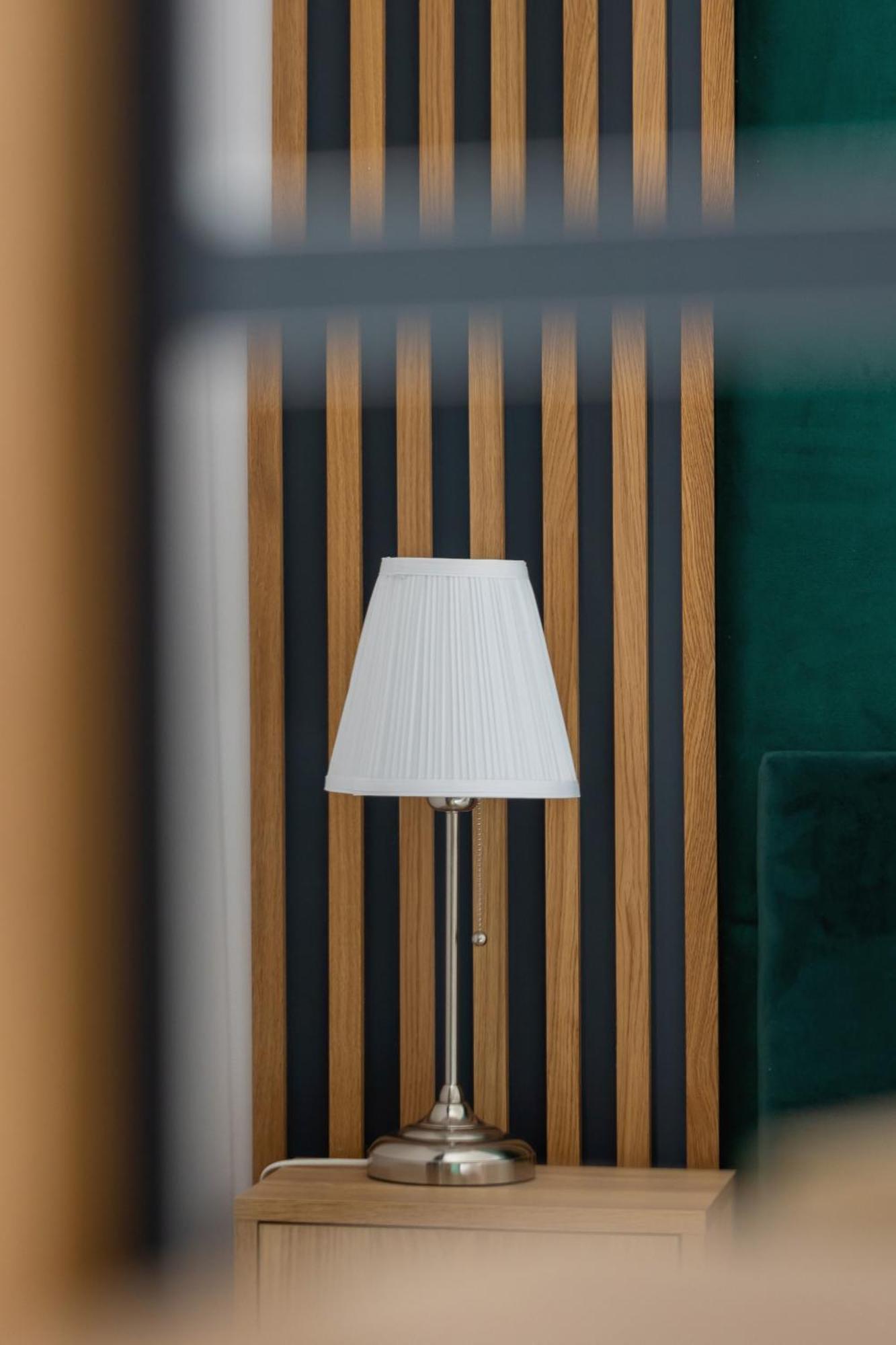 Apartament Bulwary Wislane Celna By Renters * Krakau
