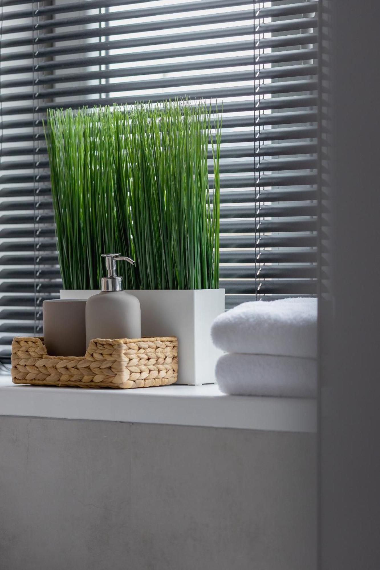 Apartament Bulwary Wislane Celna By Renters Krakau