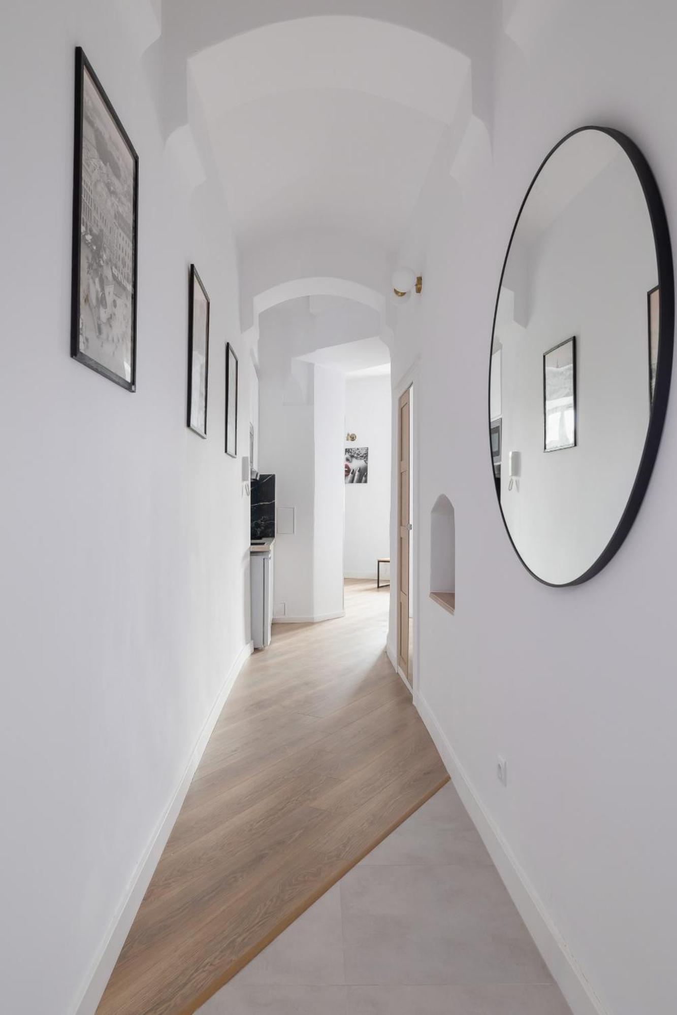 Apartment Apartament Bulwary Wislane Celna By Renters Krakau