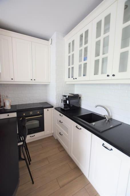 Apartment Z Podziemnym Parkingiem Ulica Wroclawska Krakow