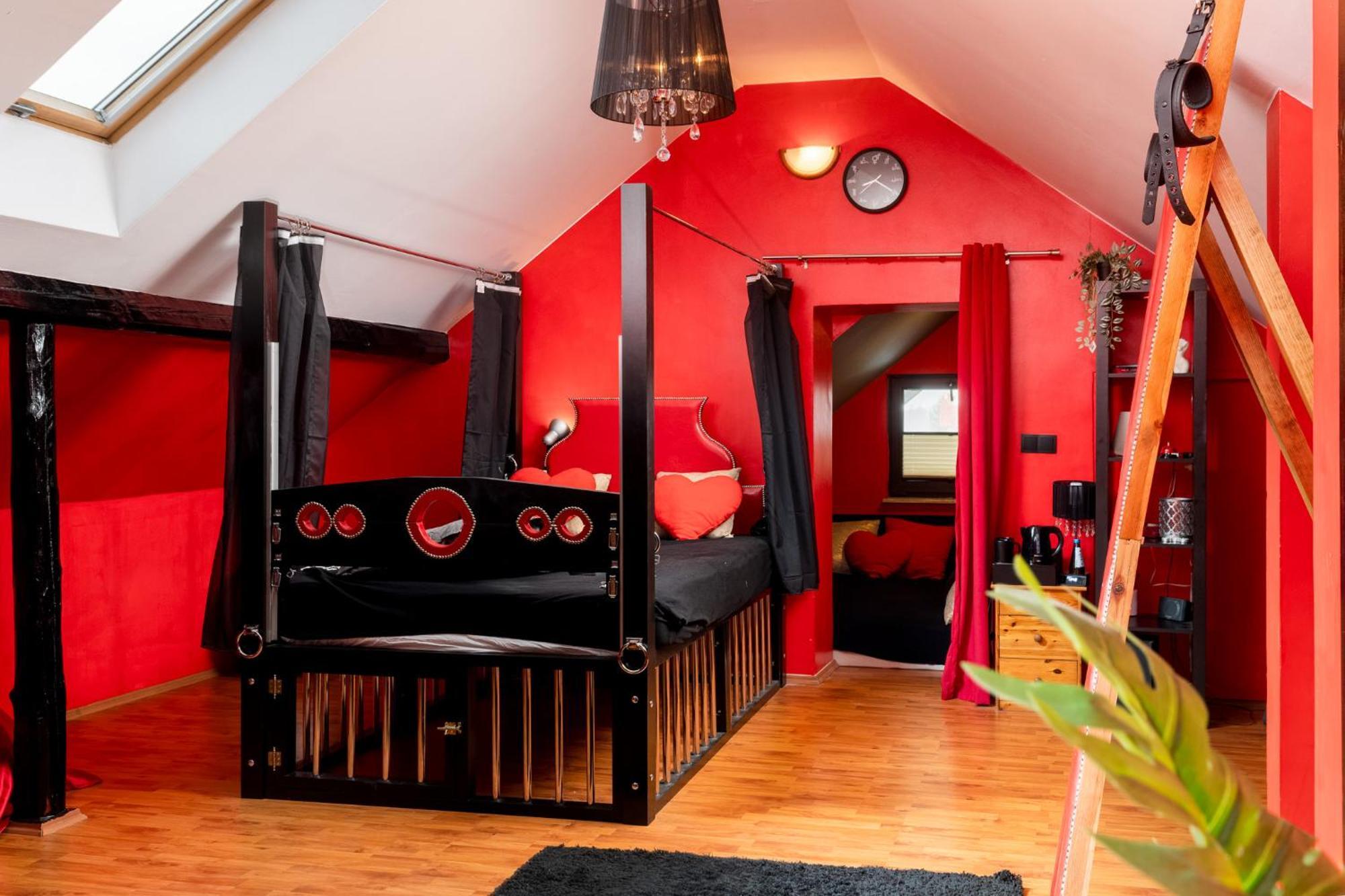 Pandora's Loft *