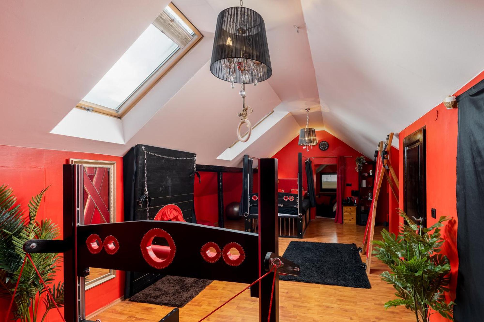 Pandora's Loft Liebeshotel Krakau