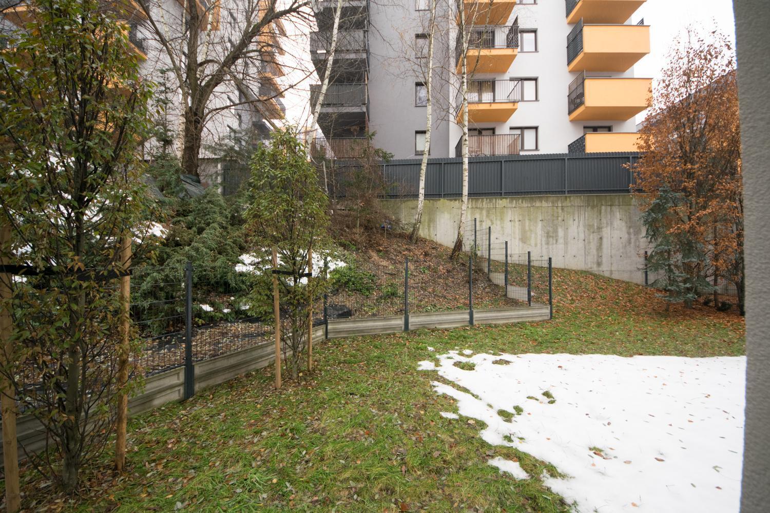 Apartment Garden Facimiech 6a P4you Pl *