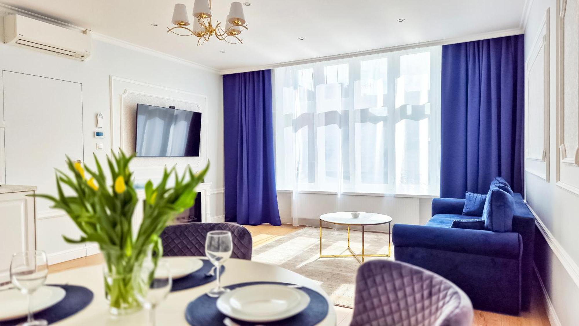 Main Square Aparthotel 3*