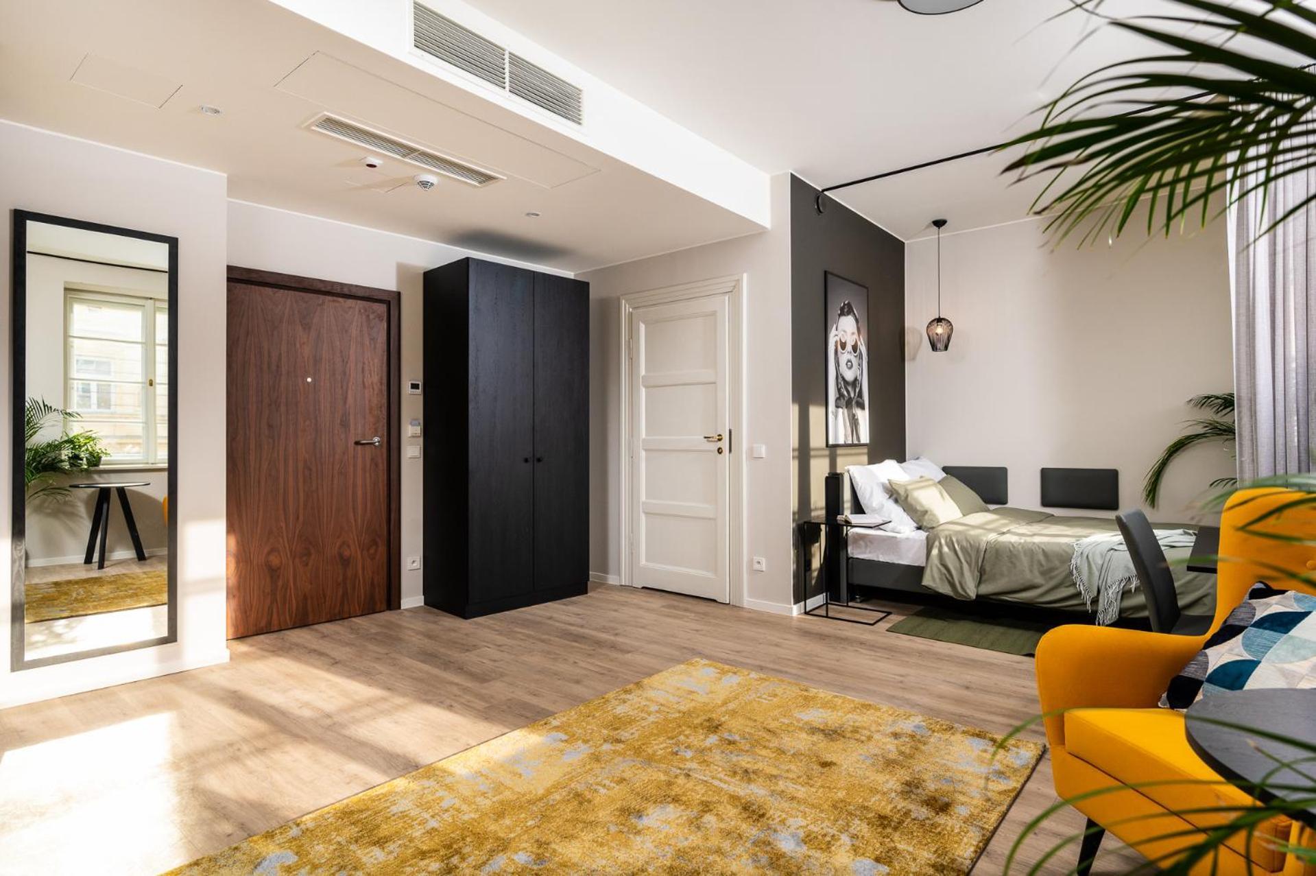 Aparthotel Milestone Center Urban Living *