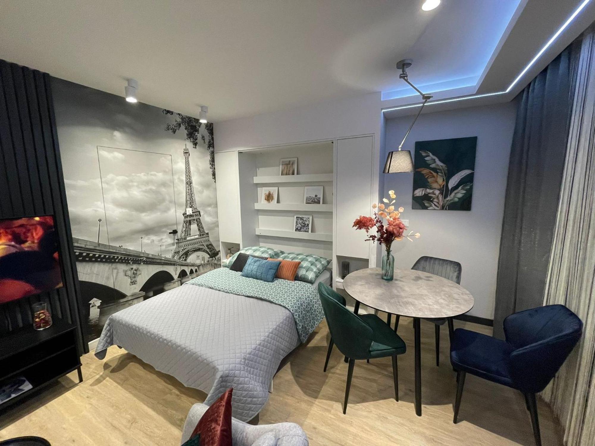 New Comfortable With Balcony And Sauna On Klimieckiego Street Apartment *