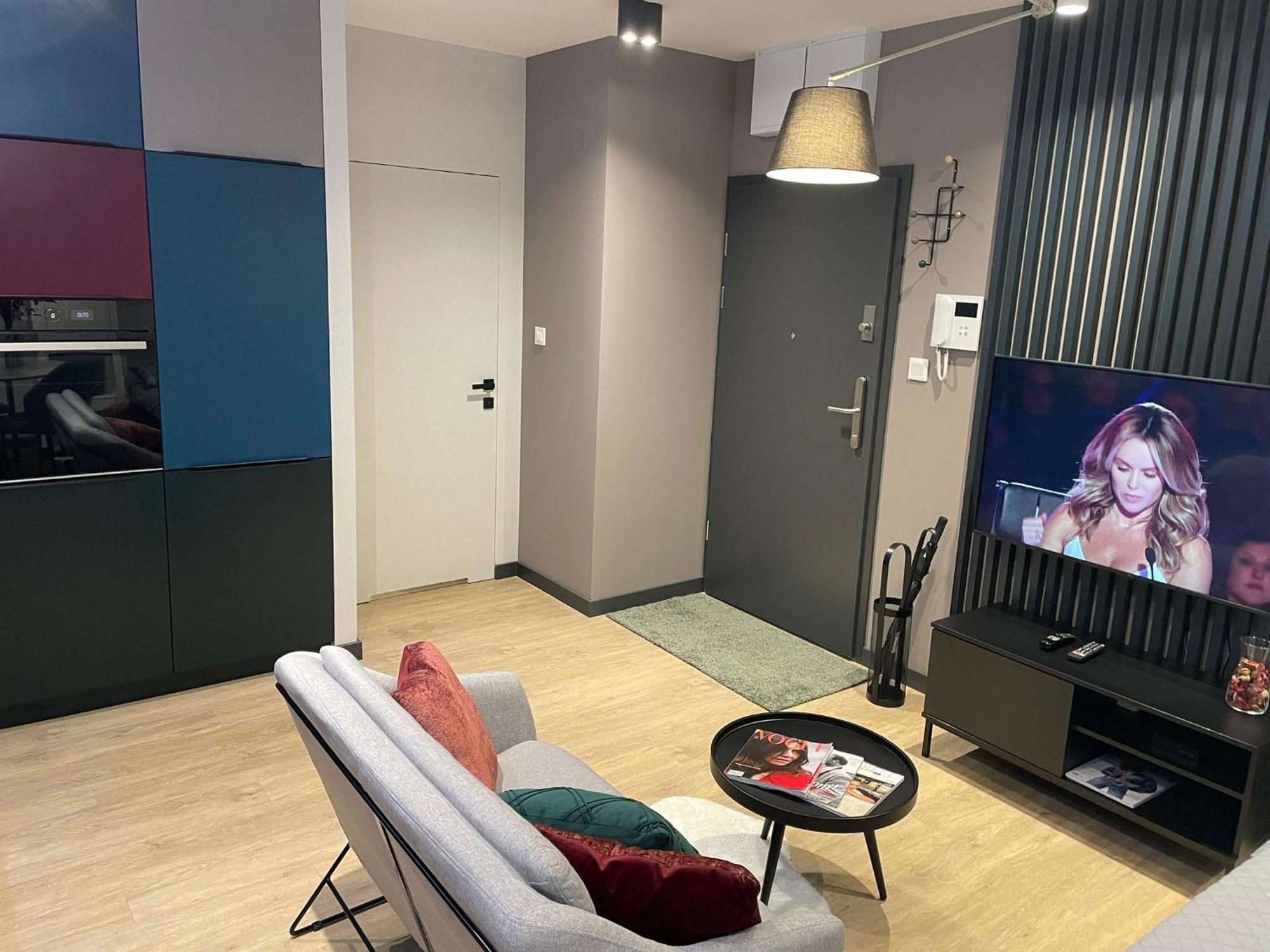 Apartment New Comfortable With Balcony And Sauna On Klimieckiego Street *